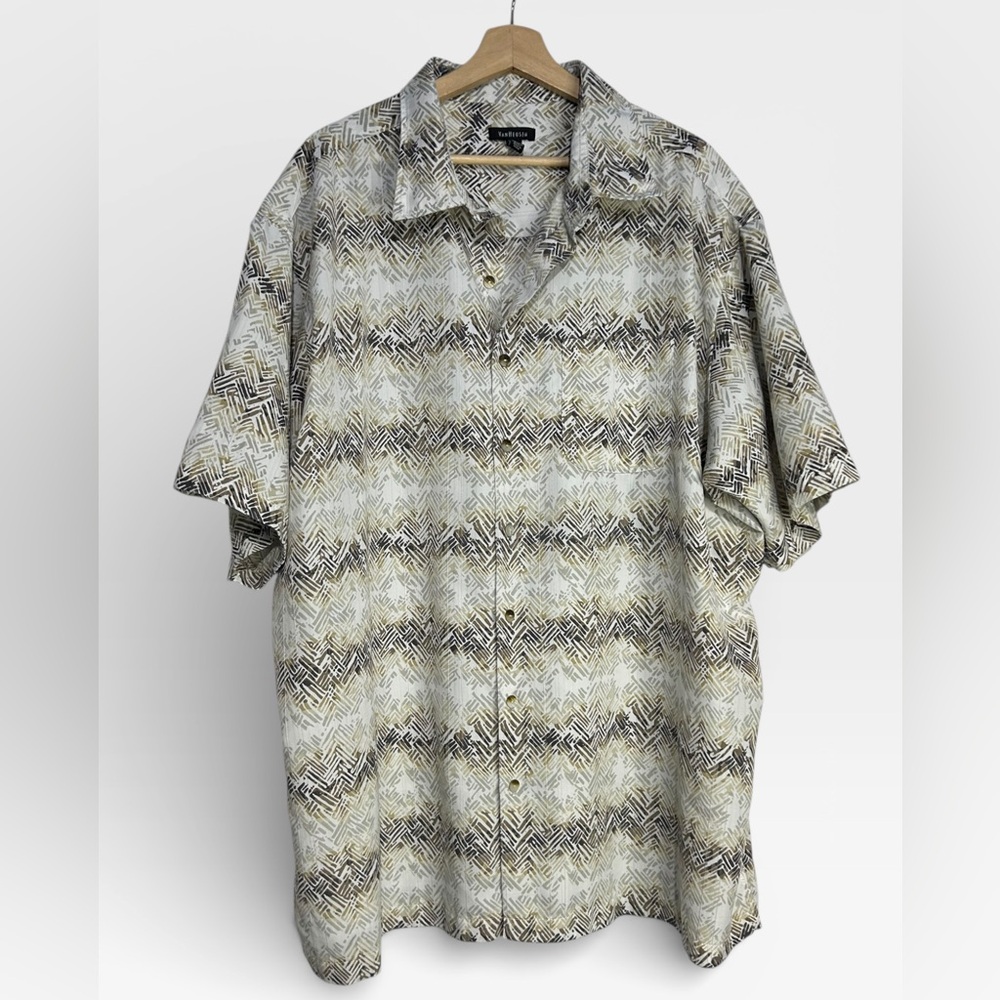 5 for $25🔥Van Heusen‎ Geometric Print Button Front Shirt 2XL